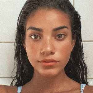 Meet your Posher, Manuella